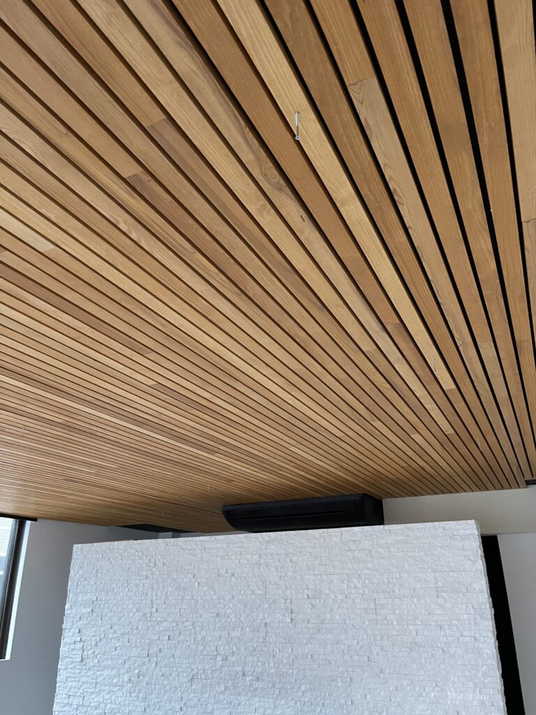 天井仕上げ工事 Arem Home アレンホーム 耐震等級3を超える家づくり